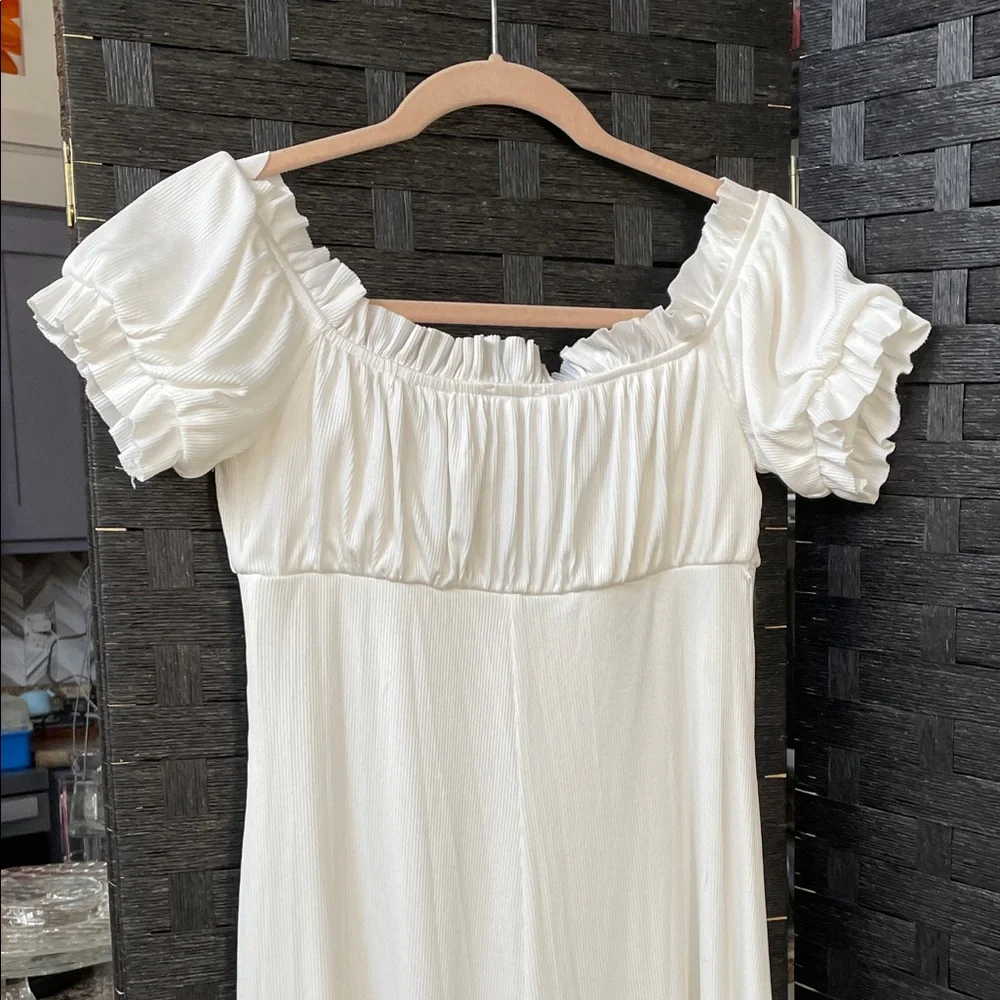 White Off-Shoulder Maxi Dress with Puff Sleeves